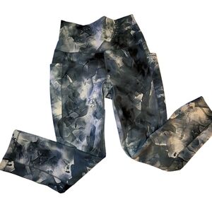 NWOT**RBX Black and Gray Leggings with Artistic Design Size XS